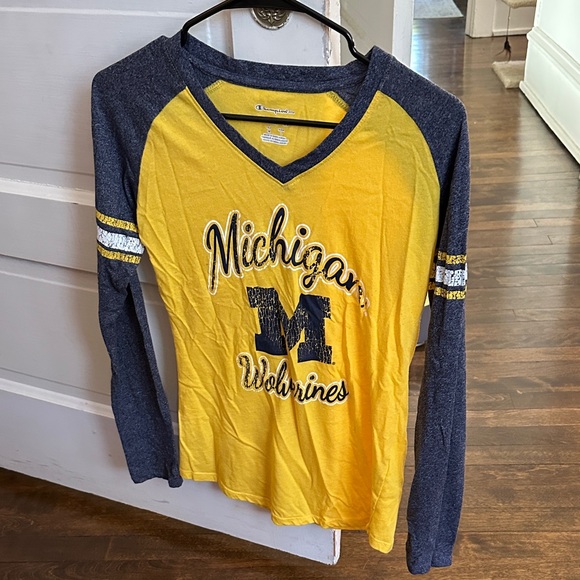 Michigan long sleeve - Picture 1 of 2